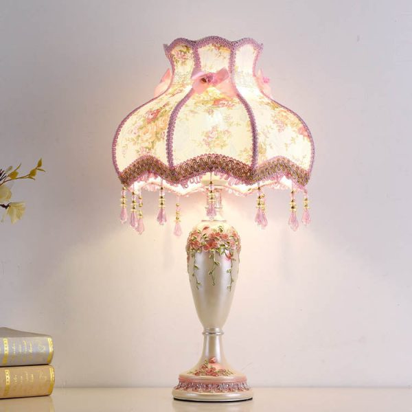 European Romantic Fabric Tassel 1-Light Table Lamp - Image 5