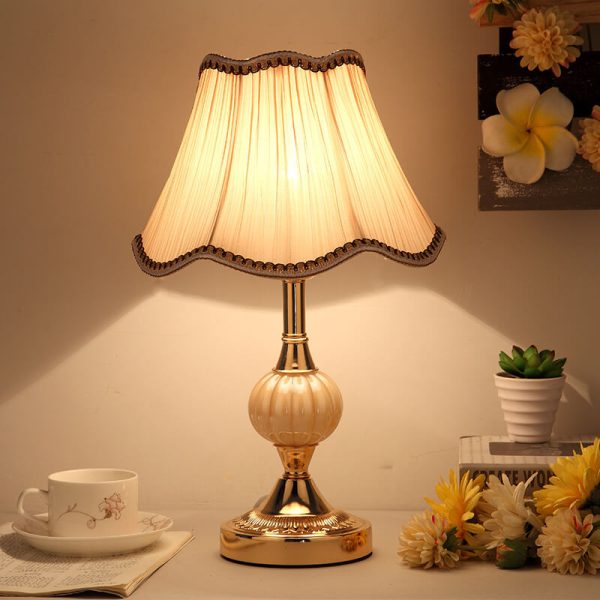 Nordic Vintage Floral Glass Fabric 1-Light Table Lamp - Image 22