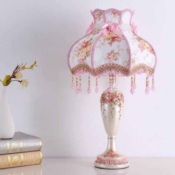 European Romantic Fabric Tassel 1-Light Table Lamp - Image 6