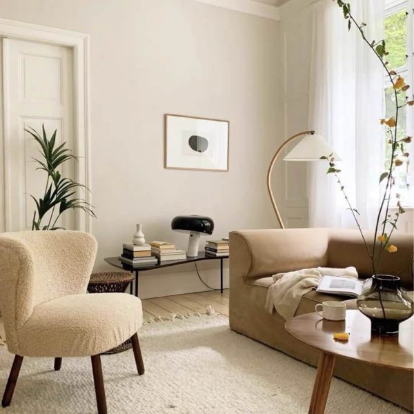 Japanese Minimalist Pleated Fabric Curved Iron 1-Light Standing Floor Lamp - Image 17