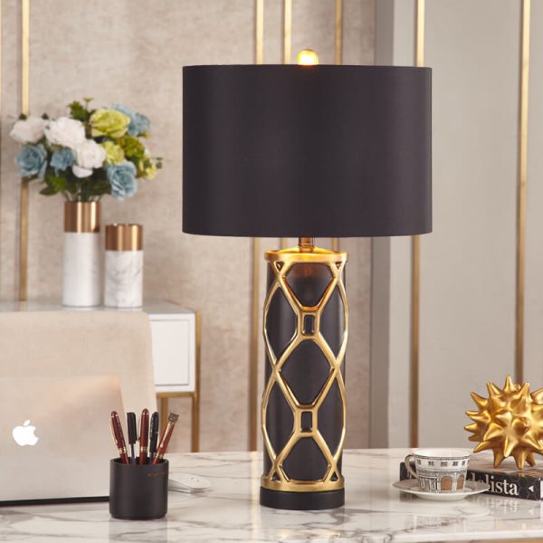 Nordic Light Luxury Ceramic 1-Light Table Lamp - Image 2