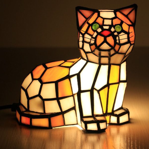 Traditional Tiffany Stained Glass Cat 1-Light Table Lamp For Bedroom - Image 2