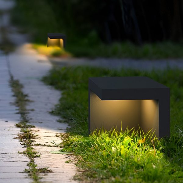 Half-Cut Rectangular Fixture Modern Outdoor Path Light in Gray, LED 4.5W, IP54 Waterproof - Image 2