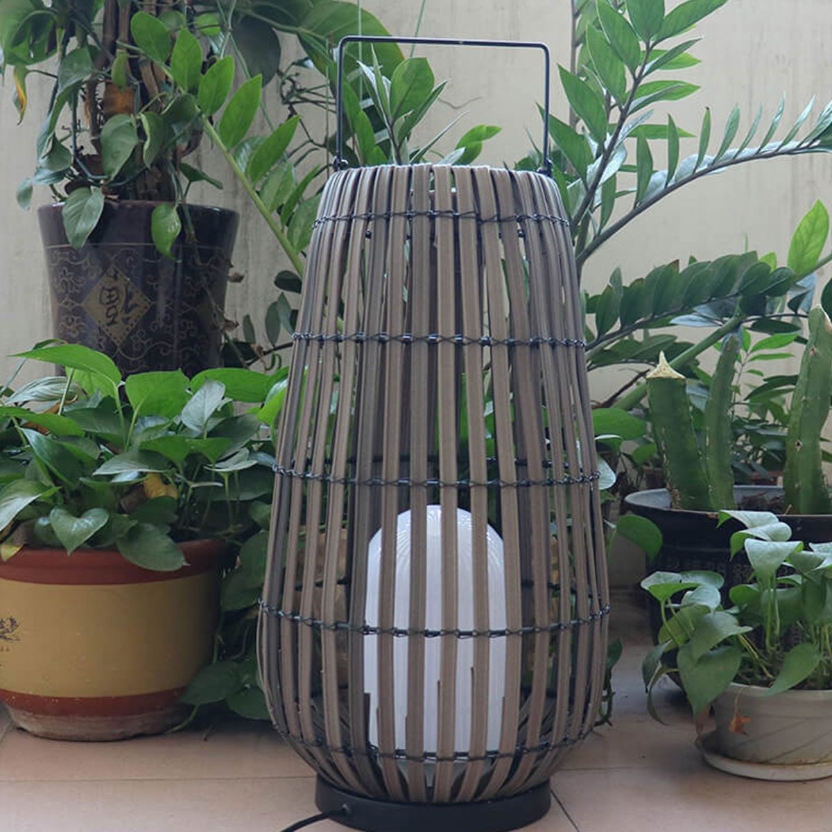 Modern Rattan Weaving Oval Cage Outdoor Patio Waterproof Floor Lamp - Image 4