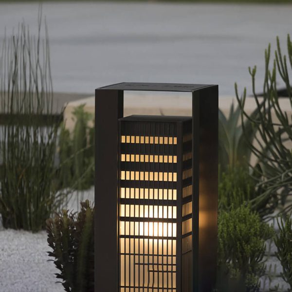 Solar Metal Square Shape Outdoor LED Lawn Patio Floor Lamp - Image 9