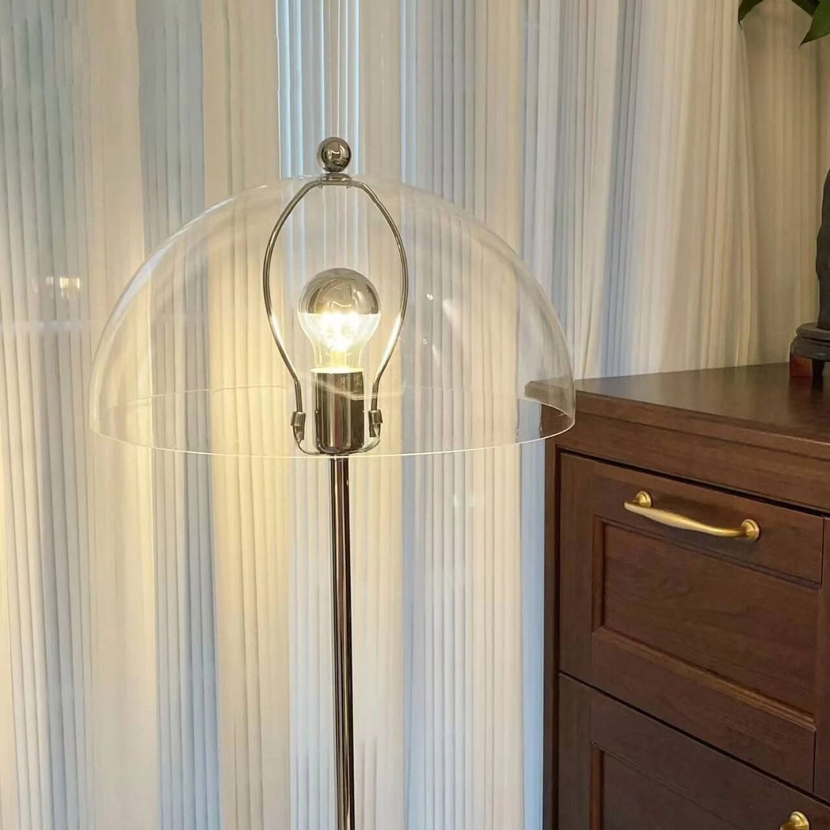 Creative Retro Acrylic Mushroom Design 1-Light Standing Floor Lamp - Image 1