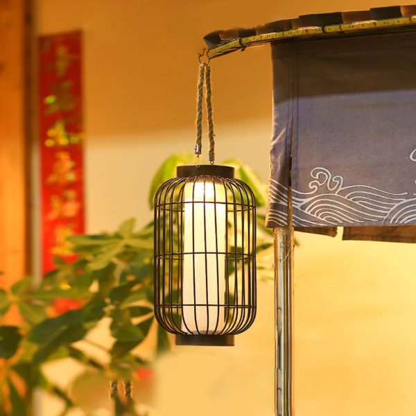 Classic Iron Lantern Waterproof Intelligent Portable Solar Lawn Lamp - Image 3