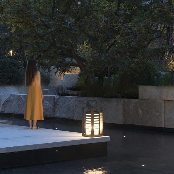 Solar Metal Square Shape Outdoor LED Lawn Patio Floor Lamp - Image 4