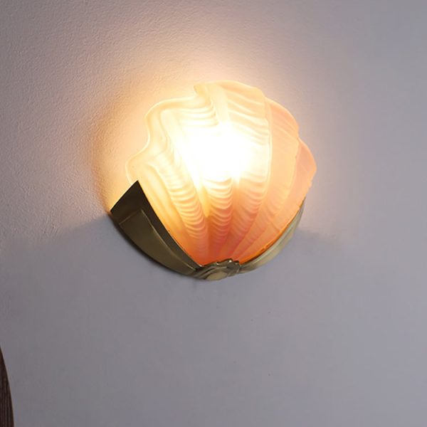 Modern Art Deco Shell Brass Glass 1-Light Wall Sconce Lamp For Living Room - Image 15