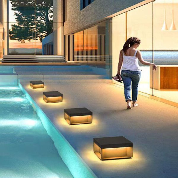 Solar Modern Simple Glass Cuboid LED Outdoor Landscape Light - Image 2
