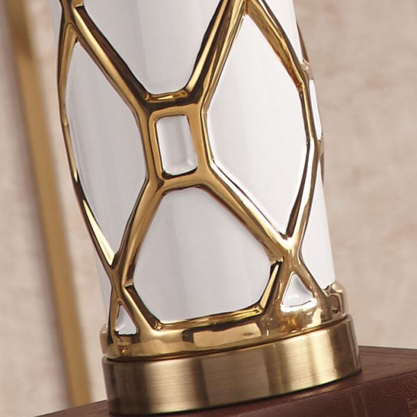 Nordic Light Luxury Ceramic 1-Light Table Lamp - Image 8