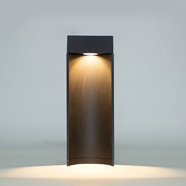 Modern 5W LED Black Outdoor Lawn Light with Open Front & Energy-Efficient - Image 6