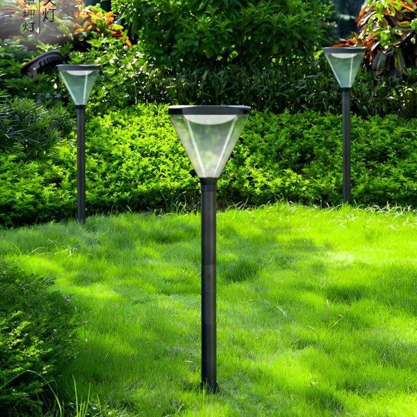 Adjustable Modern Black Solar LED Lawn Lamp with Intelligent Light Control - Image 4