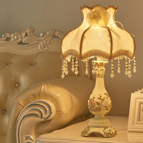 European Retro Light Luxury Carving Resin Fabric Alloy 1-Light Table Lamp - Image 22