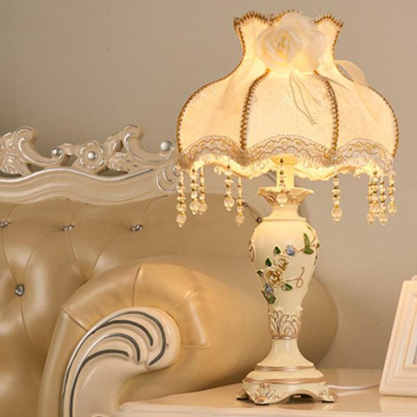 European Retro Light Luxury Carving Resin Fabric Alloy 1-Light Table Lamp - Image 30