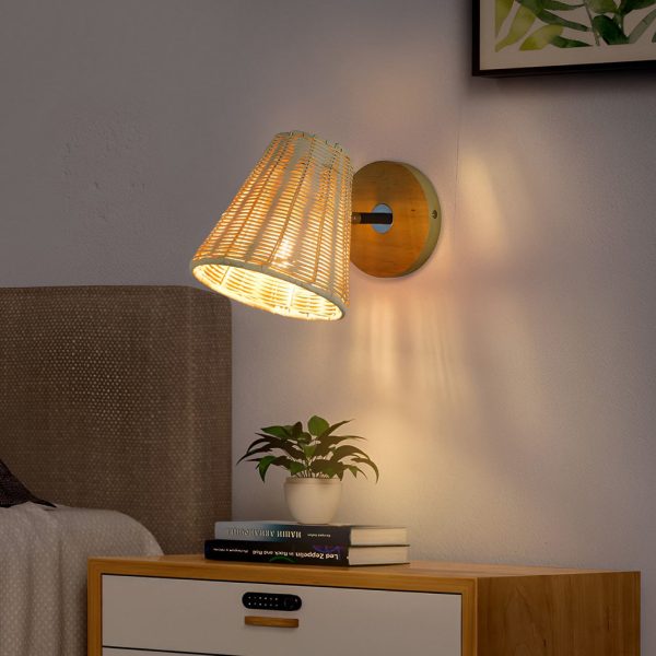 Minimalist Rattan Hand-woven 360?? Adjustable Japanese-style Wall Lamp