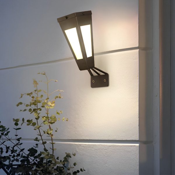 Waterproof Intelligent Metal LED Black Modern Solar Outdoor Wall Light - Image 4