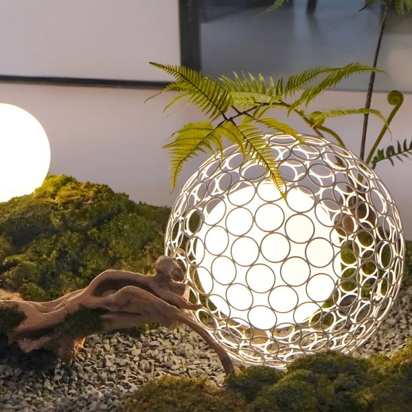 1-Light Solar Dandelion Sphere Garden Stakes Outdoor Lights - Image 4