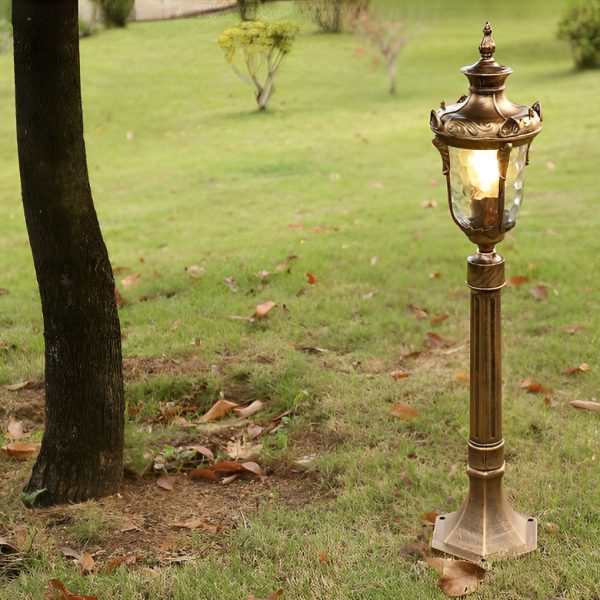 European-Style Waterproof Outdoor Lawn Lamp Elegant Pathway Lighting - Image 2