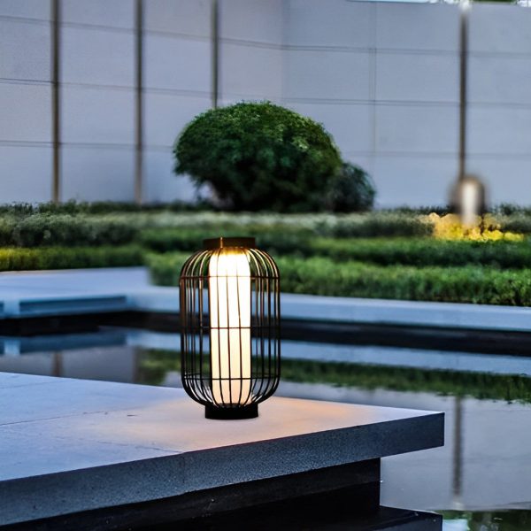 Classic Iron Lantern Waterproof Intelligent Portable Solar Lawn Lamp - Image 2