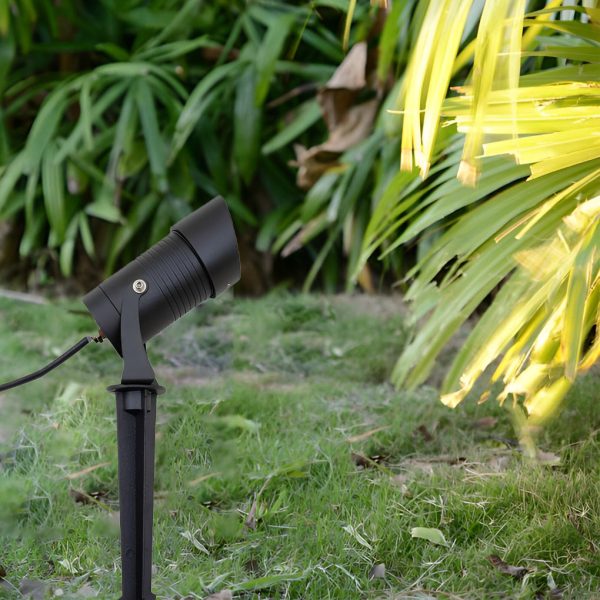 Waterproof LED 10W Black Adjustable Modern Tree Spotlight Outdoor Light - Image 4
