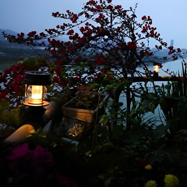 Retro Portable Waterproof Intelligent Led Solar Powered Outdoor Lights - Image 5