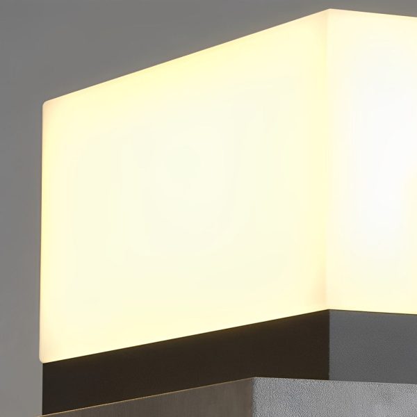 Minimalist Square Waterproof LED Black Modern Solar Post Caps Lights - Image 6