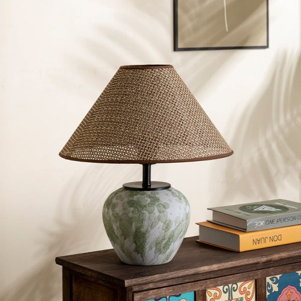 Traditional Chinese Ceramic Round Base Fabric Shade 1-Light Table Lamp For Living Room