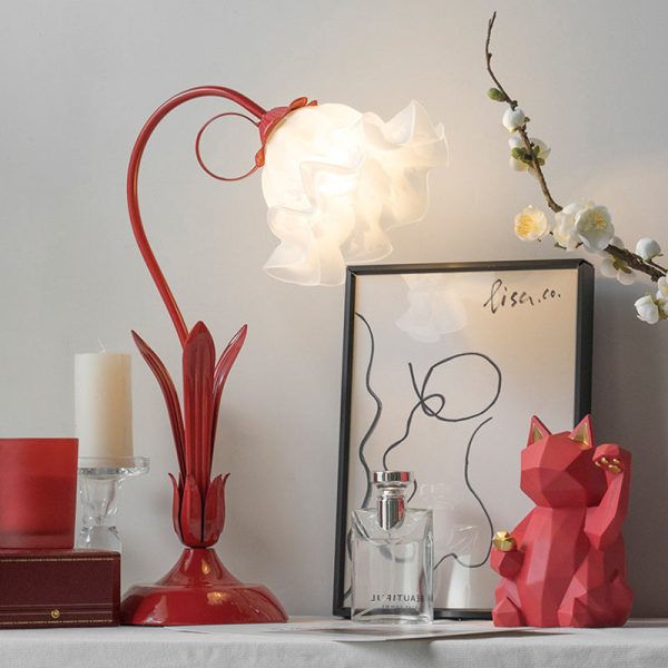 Traditional Chinese Iron Glass Floral Shade 1-Light Table Lamp For Bedroom - Image 3