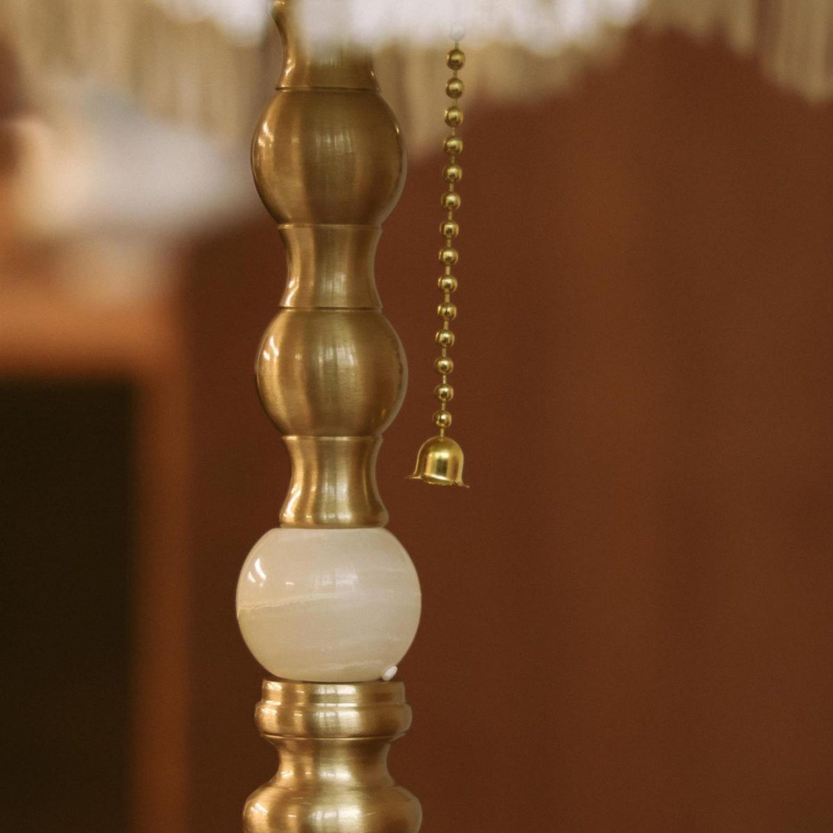 Traditional Vintage Brass & Fabric Conical 1-Light Table Lamp For Bedroom And Living Room - Image 11