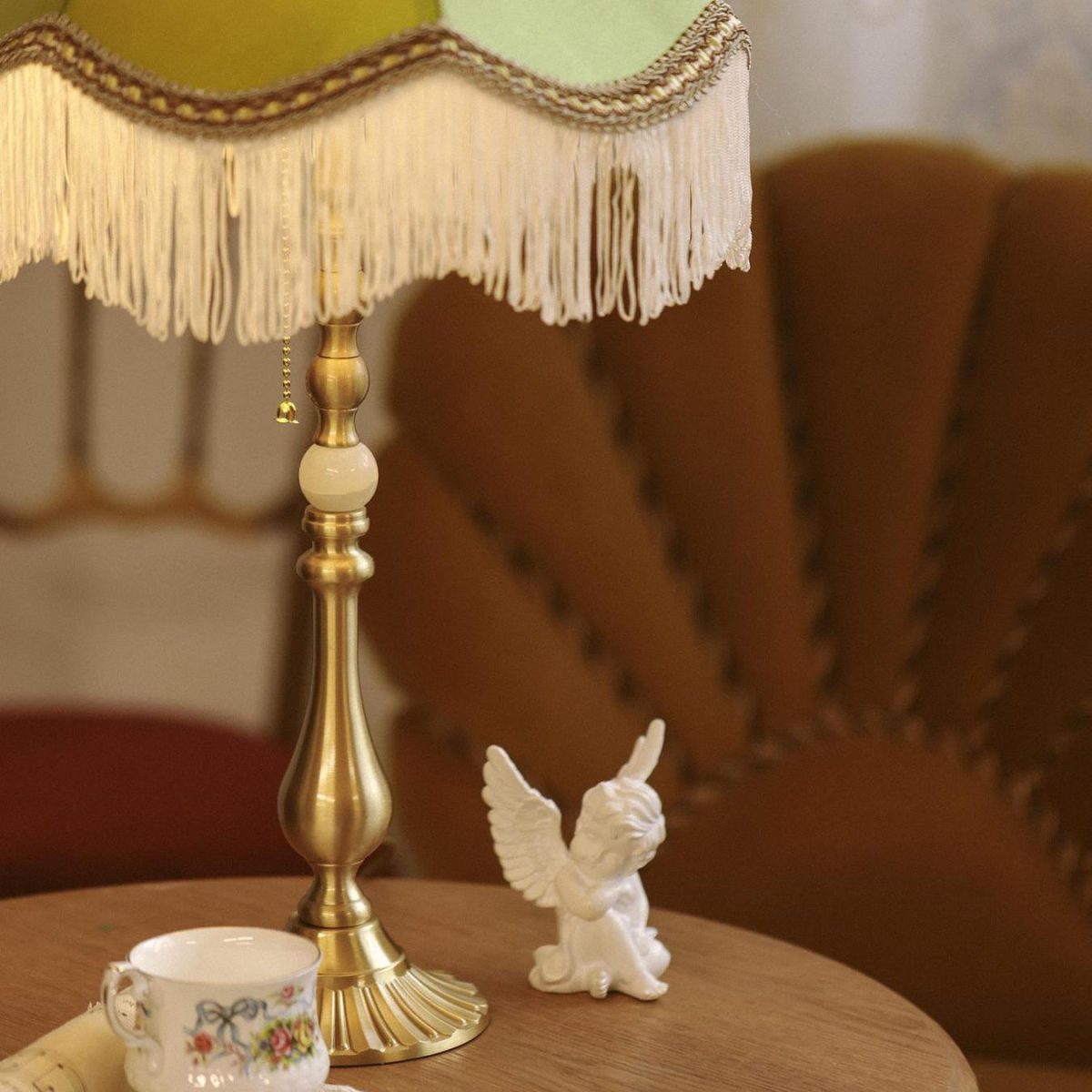 Traditional Vintage Brass & Fabric Conical 1-Light Table Lamp For Bedroom And Living Room - Image 5