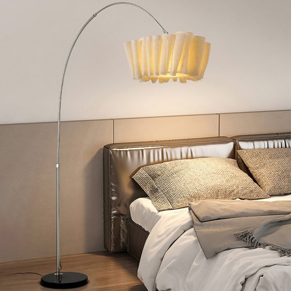 Traditional Japanese Marble Fabric & Metal Pleated 1-Light Standing Floor Lamp For Living Room And Bedroom