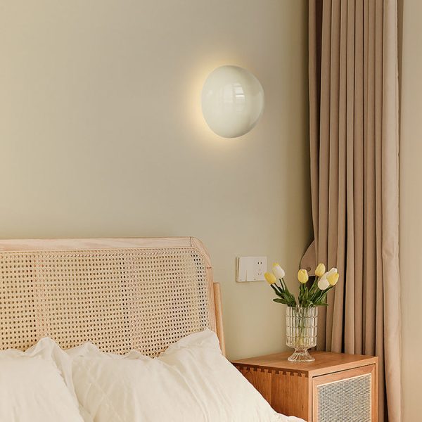 Modern Minimalist Iron Round Ambiance LED Wall Sconce Lamp For Living Room
