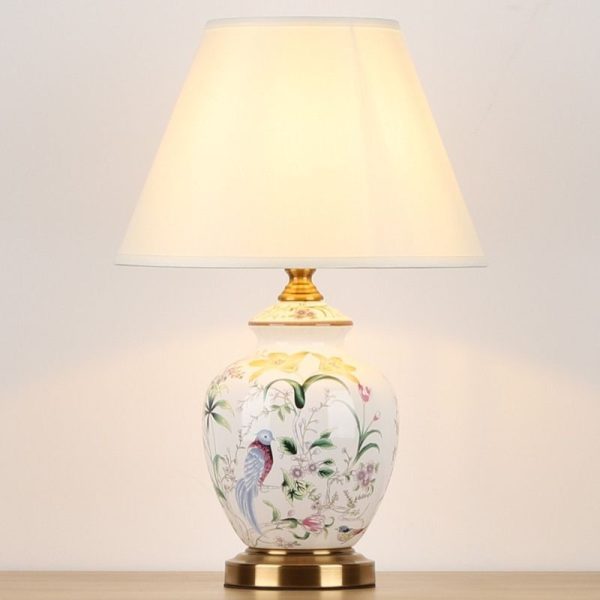 Traditional Chinese Patterned Bird Scalloped Round Fabric Ceramic 1-Light Table Lamp For Living Room