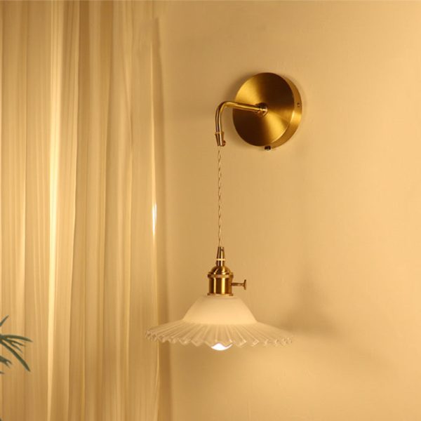 Contemporary Retro Rechargeable Brass Glass Scalloped Skirt 1-Light Wall Sconce Lamp For Bedside - Image 3