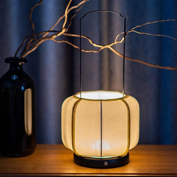 Traditional Chinese Iron Silk Fabric Lantern Shape LED Table Lamp For Bedroom - Image 3