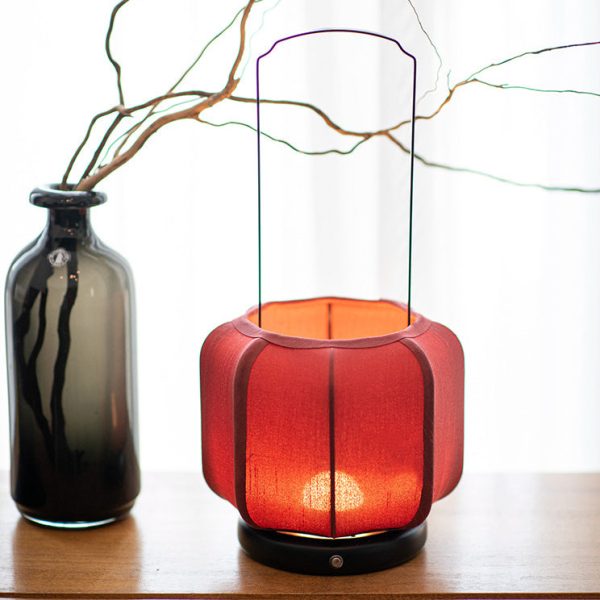 Traditional Chinese Iron Silk Fabric Lantern Shape LED Table Lamp For Bedroom - Image 11