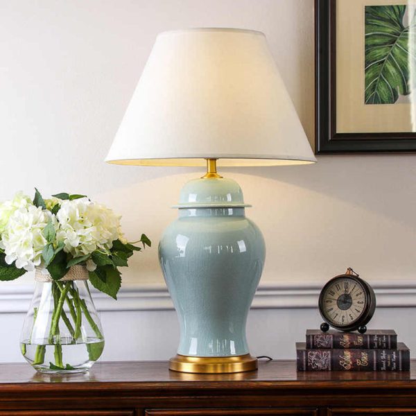 Traditional Chinese Fabric Shade Ceramic Vase Base 1-Light Table Lamp For Study