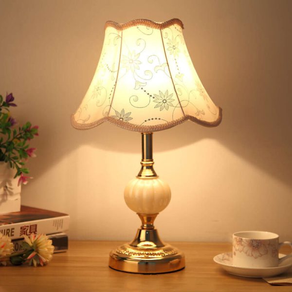 Nordic Vintage Floral Glass Fabric 1-Light Table Lamp - Image 28