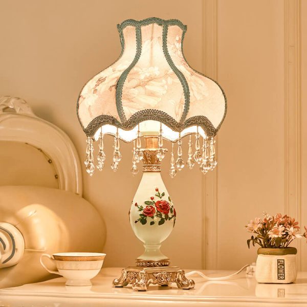European Retro Light Luxury Carving Resin Fabric Alloy 1-Light Table Lamp - Image 15