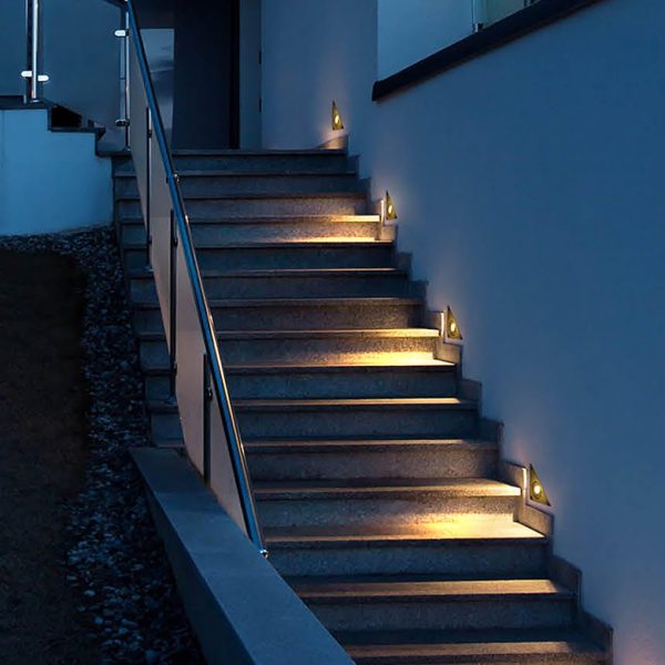 Triangle In-Wall Step Lights 110-220V LED Outdoor Wall Mounted Stairs Lights for Courtyard Garden - Image 4