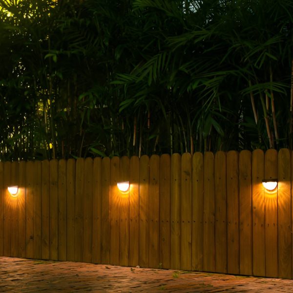 4 Pcs Solar Stair Lights Outdoor Step Lights LED Garden Lights Wall Mounted Lights - Image 3