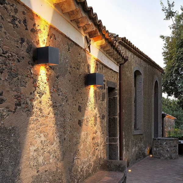 Up down Lighting Waterproof Adjustable Beam Angle Outdoor Wall Lights - Image 3