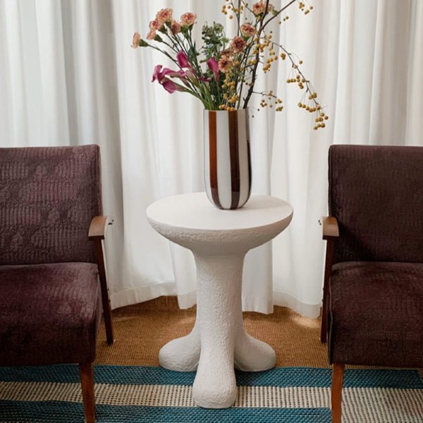 Modern Art Deco Sausage Legs Round Tabletop Magnesium Oxide Side Table 3-Leg For Living Room - Image 10
