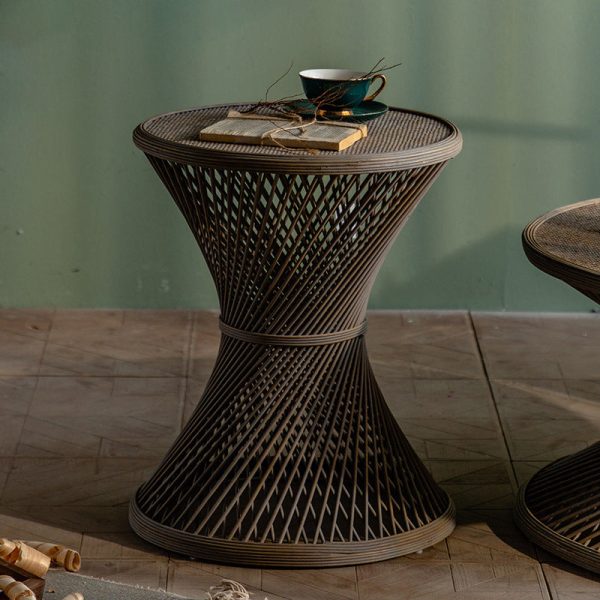 Traditional Japanese Round Rattan End Table 1-Tier For Living Room - Image 3