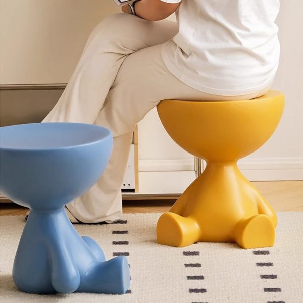 Contemporary Scandinavian Round PE Cartoon Bear Base End Table For Living Room - Image 25