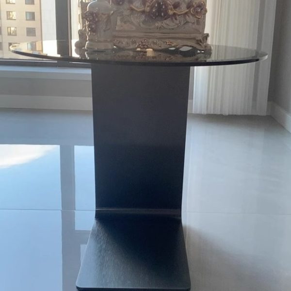 Modern Luxury Round Tempered Glass Carbon Steel Base End Table For Living Room - Image 10