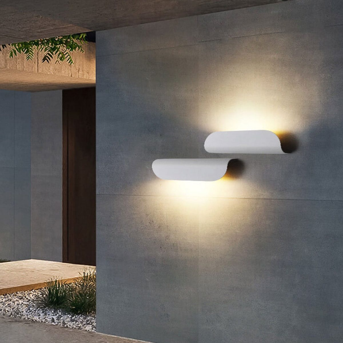 Modern Outdoor Curved  Waterproof LED Garden Wall Sconce Lamp - Image 2