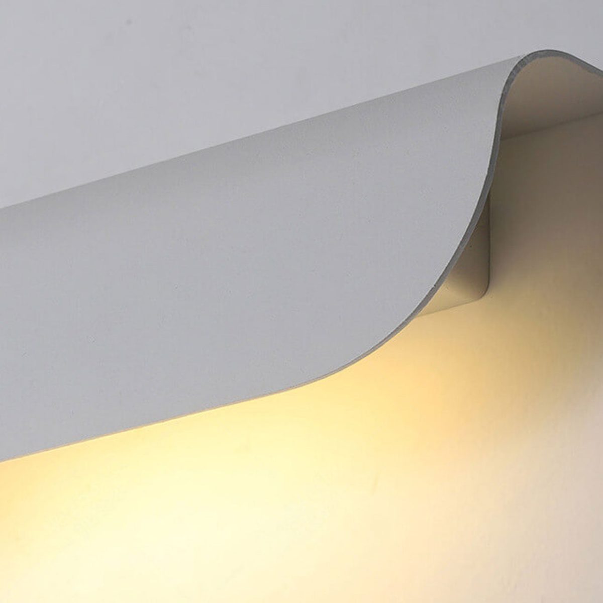Modern Outdoor Curved  Waterproof LED Garden Wall Sconce Lamp - Image 8