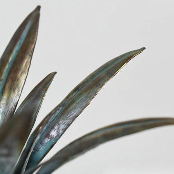 Solar Iron Pineapple Flame Candle Hollow LED Lawn Decorative Light - Image 4